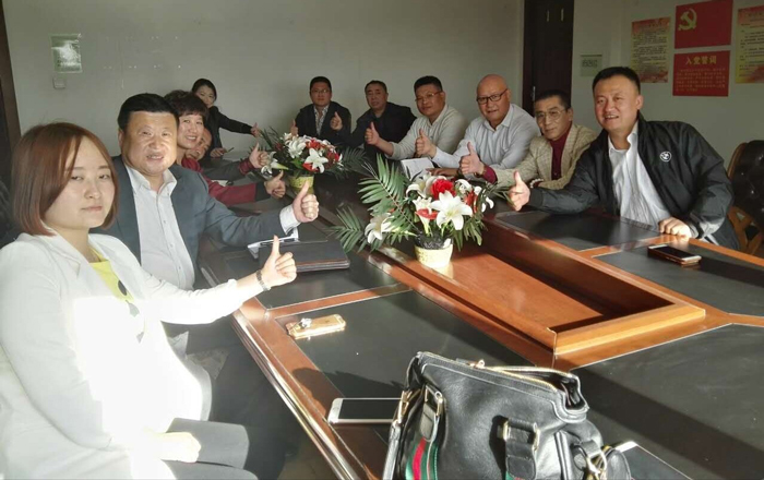 1492998779114108.jpg 2.jpg