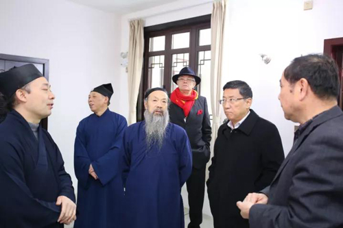 1510994883492574.jpg 8.jpg